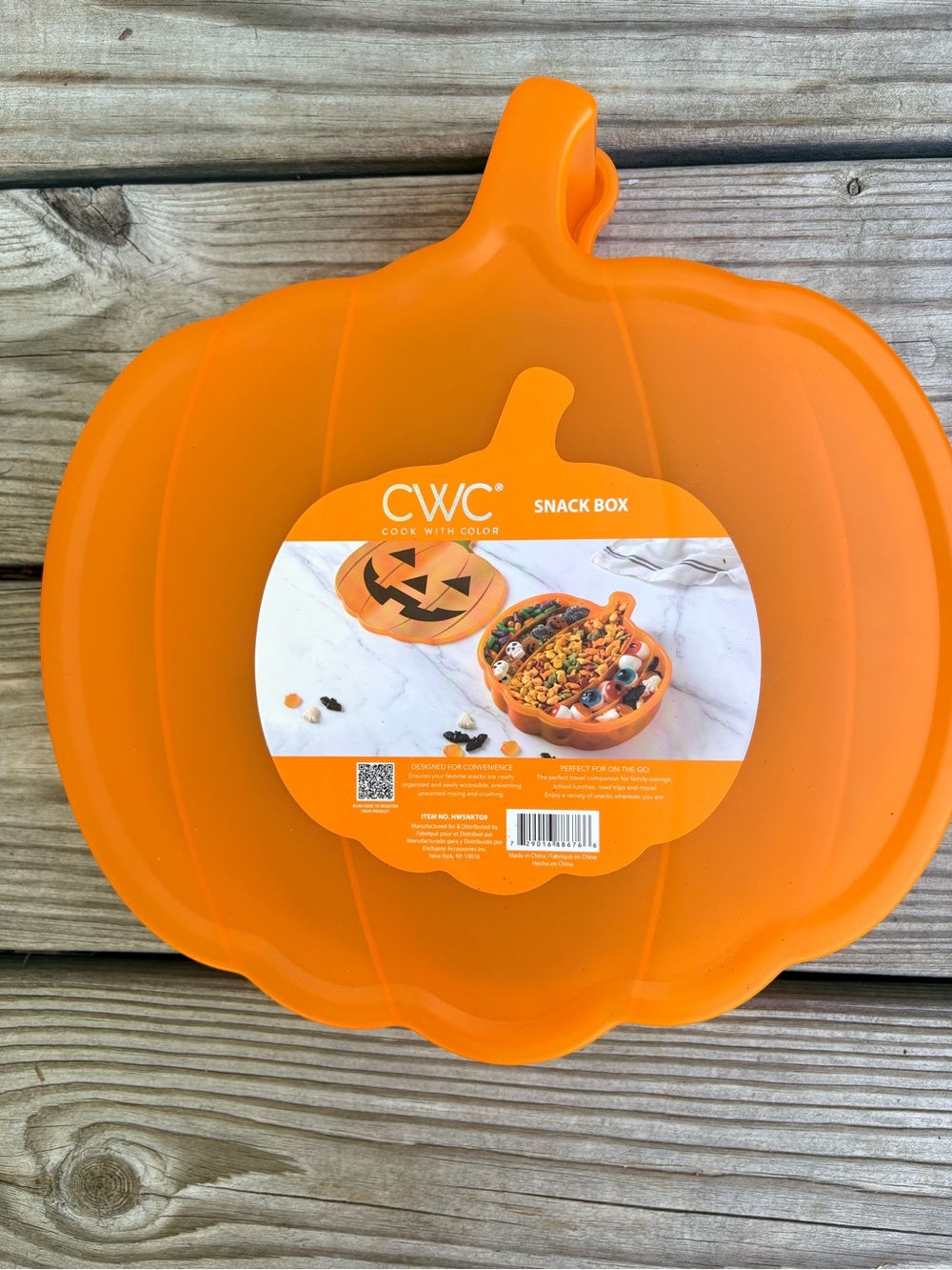 CWC Cook With Color Pumpkin Snackle Box Halloween Snack Container 5-Compartment - Picture 2 of 4